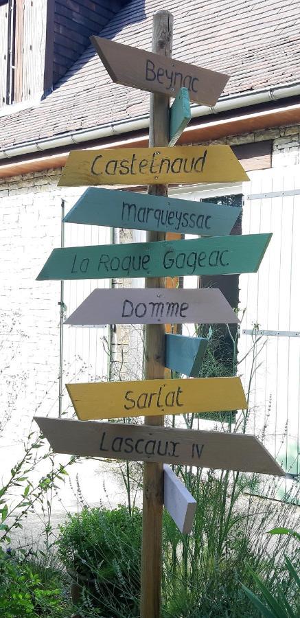 Aux Couleurs D'Esteil Sainte-Nathalène Екстериор снимка